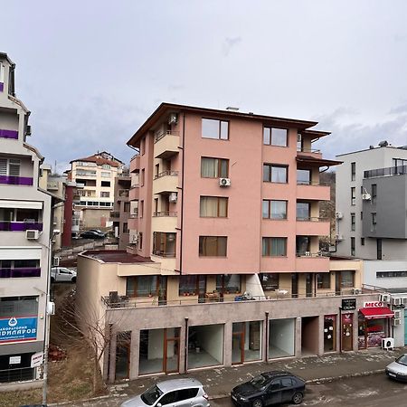 City View Apartment With 2 Bedrooms And Free Garage Blagoevgrad Luaran gambar